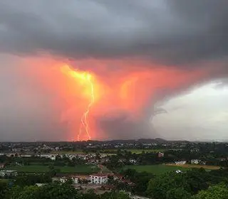 alerta amarelo de tempestade
